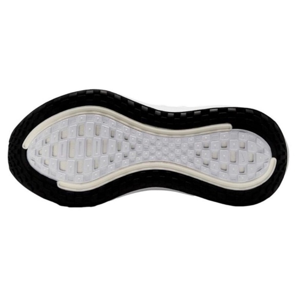 Nike ZoomX Vista Running Shoes Black White Lightweight Cushioned Sneakers - Picture 7 of 8